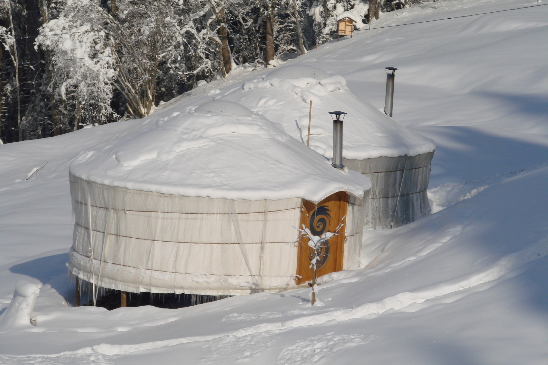 Winter im Jurtendorf